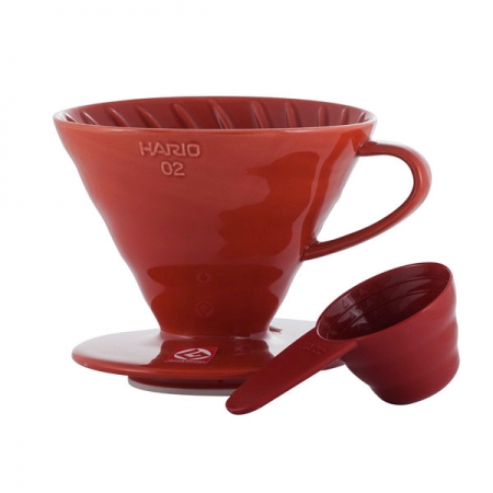Hario Dripper V60-02 červený keramický